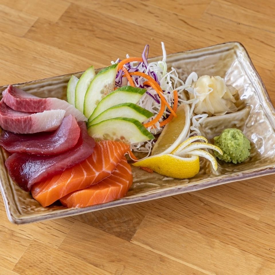 Savor Fresh Sashimi and Japanese Delicacies
