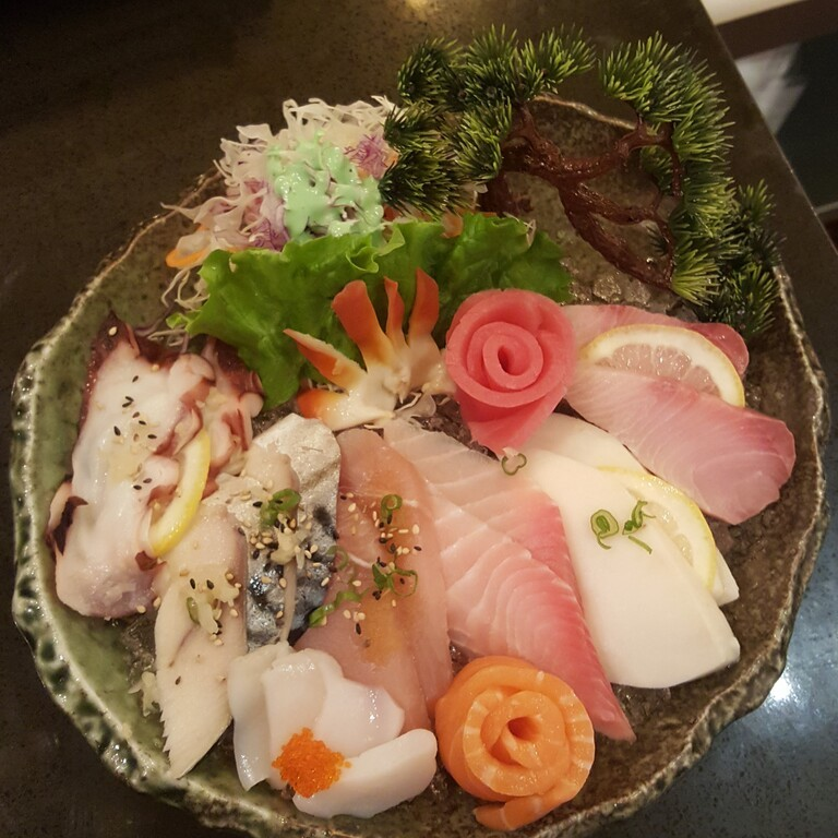 Discover Our Sashimi Selection